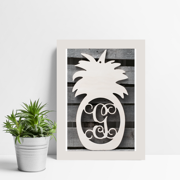 Pineapple Single-Letter Monogram
